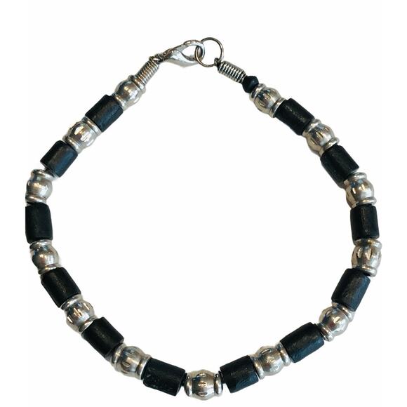 Vintage Silvertone and Black Wooden Beaded 9" Bracelet Lobster Claw Closure - Picture 1 of 8